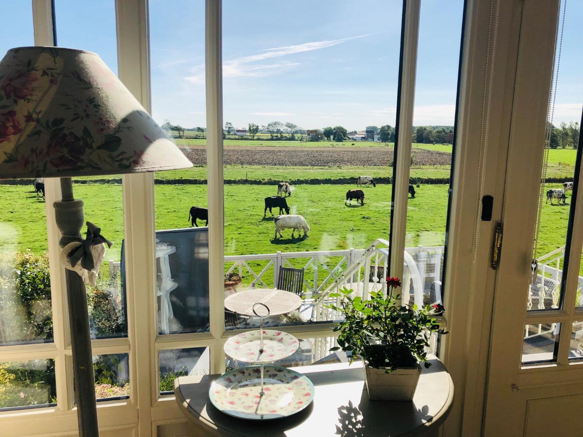 Bed & Breakfast Het Zilte Zand - Luxe Ontbijt - Gratis Parking - Westende Middelkerke Esterno foto