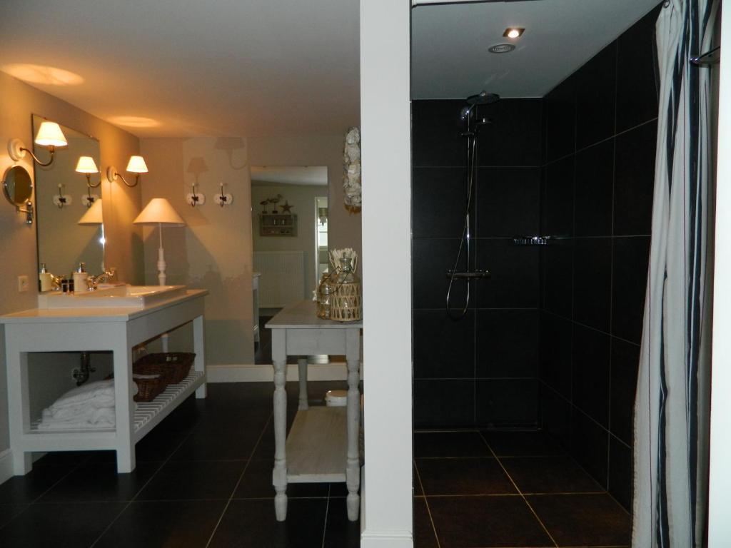 Bed & Breakfast Het Zilte Zand - Luxe Ontbijt - Gratis Parking - Westende Middelkerke Camera foto