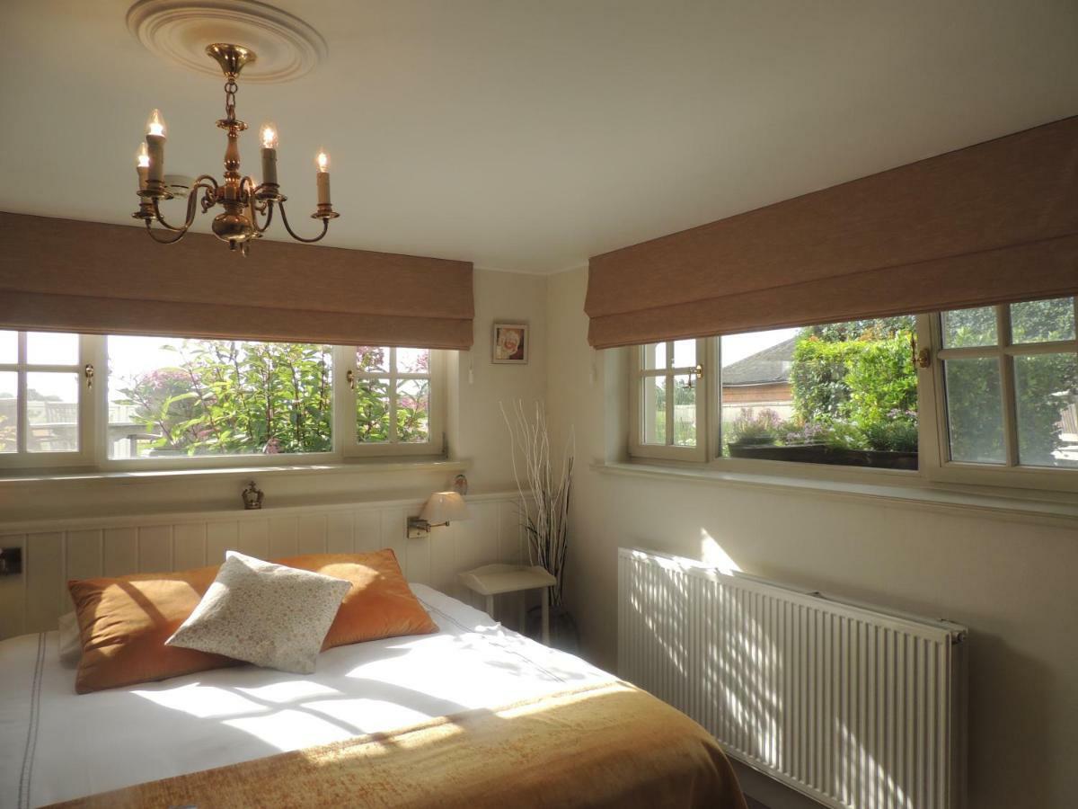Bed & Breakfast Het Zilte Zand - Luxe Ontbijt - Gratis Parking - Westende Middelkerke Esterno foto